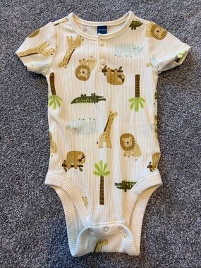 Ribbed Safari Onesie